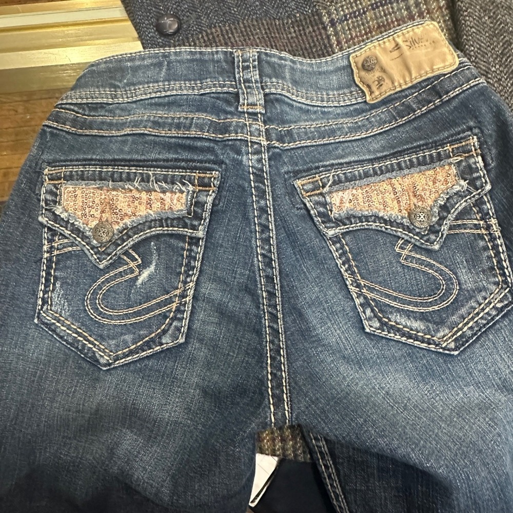 Silver Jeans Y2K SUKI Mid Boot Jeans Women W26 L33 Embellished Pockets Distress